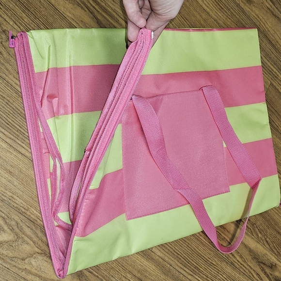 ULTA BEAUTY | 2in1 TRAVEL TANNING TOTE - NWT! - Picture 4 of 15
